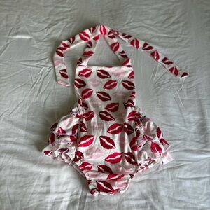 Bailey’s Blossoms Kisses Ruffle Butt Halter Bubble • Size 6-12m